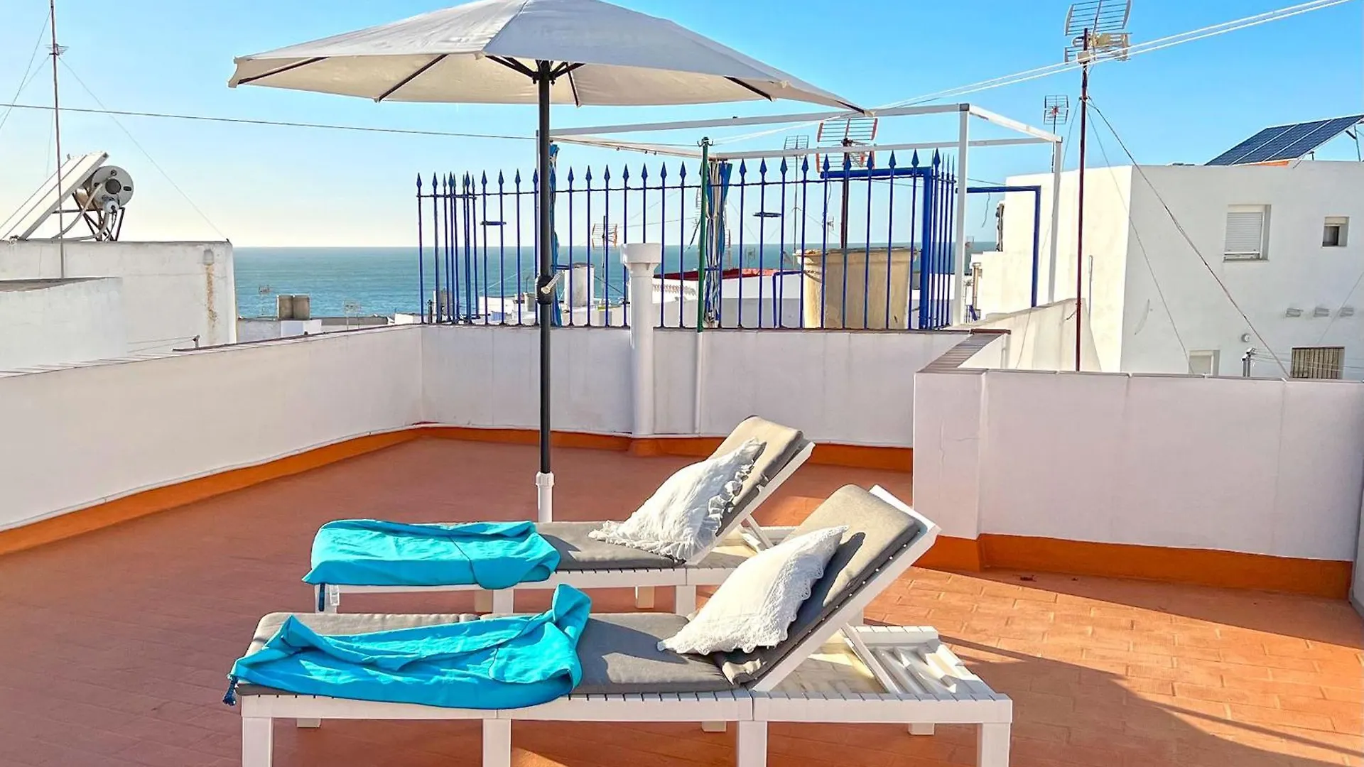 Sardinas Apartment With Roof Terrace And Sea View contacts